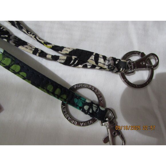 Vera Bradley set of 3 lanyards and a cord keeper new with tags, gently used keys - Picture 4 of 4
